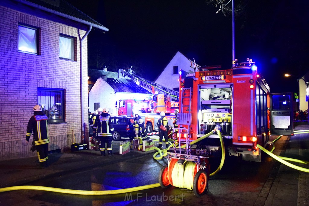 Feuer 2 Koeln Porz Langel Hinter der Kirche P026.JPG - Miklos Laubert